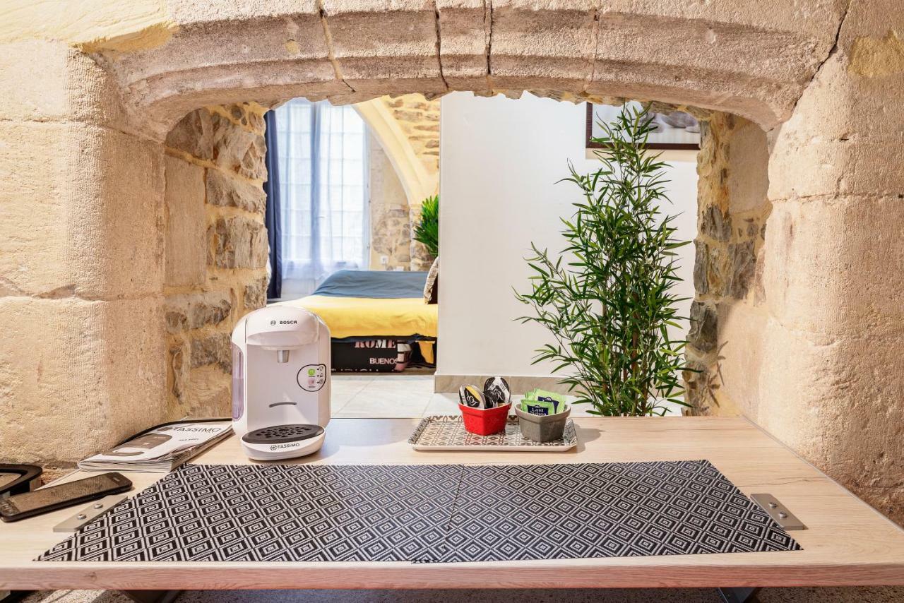 Calme Cocon Troglodyte Au Coeur De La Ville Apartman Nîmes Kültér fotó